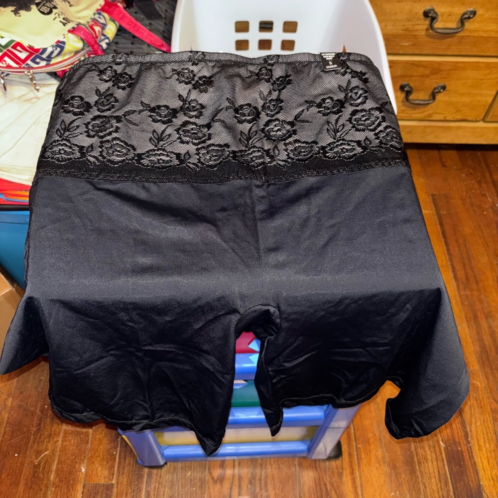 Torrid Black 360 smoothing high waist shorts with Lace Detail
